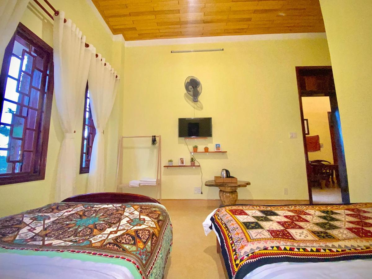 Henisi Homestay Mang Den Villa Kon Von Kla Exterior photo